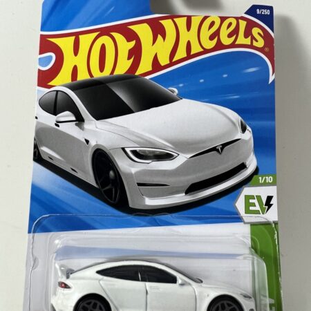 Tesla Model S Plaid