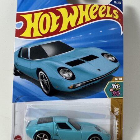 Hot Wheels Lamborghini Miura (Red) – 70s vs 90s Series