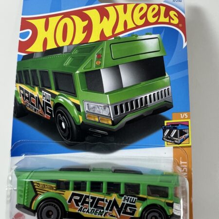 Hot Wheels High – HW Metro 1/5