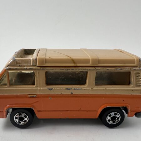 Hot Wheels Sunagon VW Pop-up Camper Van Volkswagen Orange/Tan Hong Kong 1981