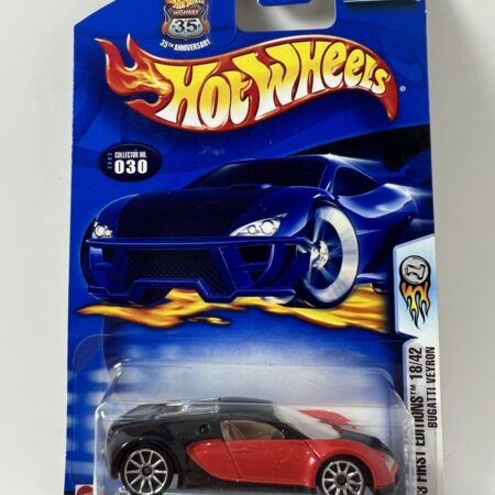 2003 Hot Wheels Bugatti Veyron Red and Black First Editions 18/42