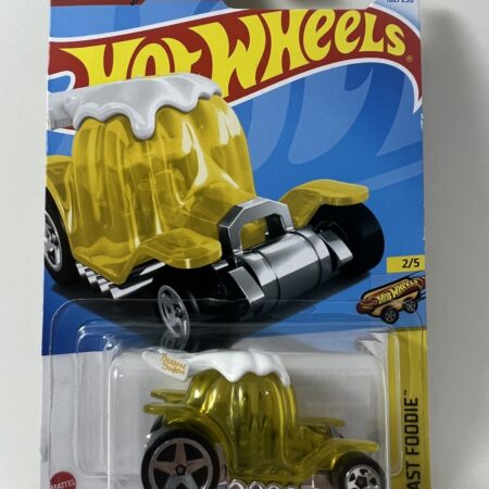 2024 Hot Wheels Yellow Dessert Drifter Fast Foodie #162
