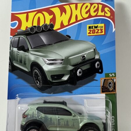 2023 Hot Wheels Mud Studs Series - VOLVO XC40 RECHARGE - #5/5 - Collect #201/250