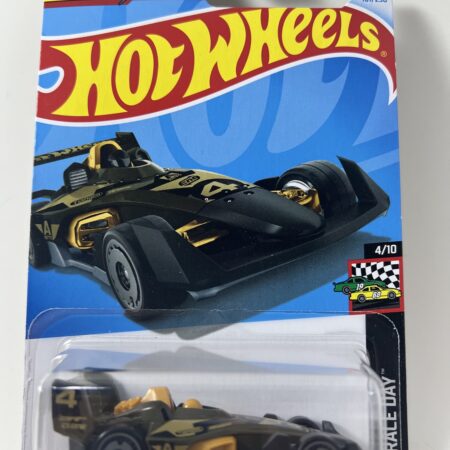 2024 Hot Wheels HW Race Day 4/10 Green And Black HW-4-TRAC #101 1:64 Scale Car
