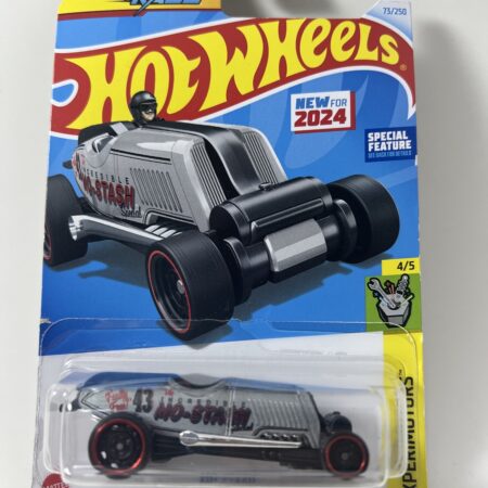 2024 Hot Wheels Experimotors 4/5 Silver The Incredible Mo-Stash Special #73