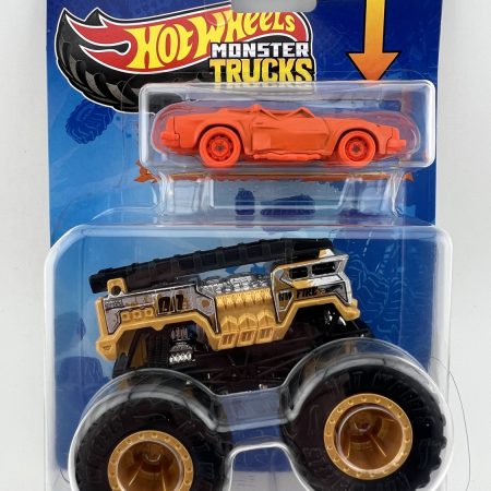 Hot Wheels Monster Trucks 5 Alarm diecast monster truck with crushable car in original packaging, oversized wheels, 1:64 scale collectible set
