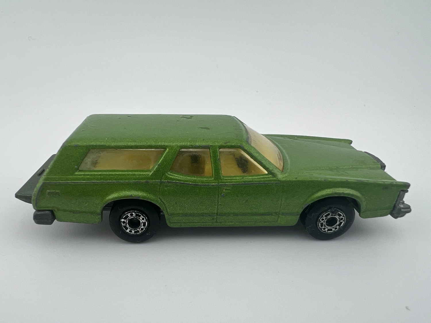Custom Matchbox Superfast No. 74 Cougar Villager Wagon - Image 5