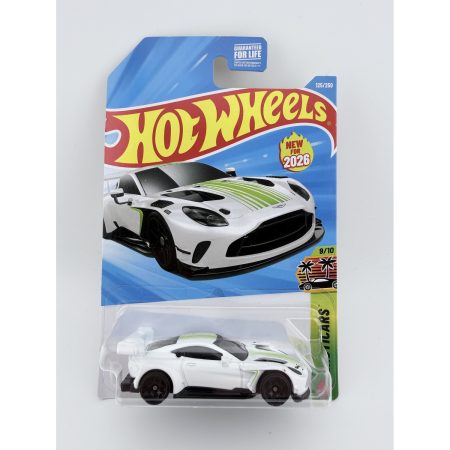 Hot Wheels 2024 Aston Martin Vantage GT3 Exotics 2026 White Race Car 125/250 9/10